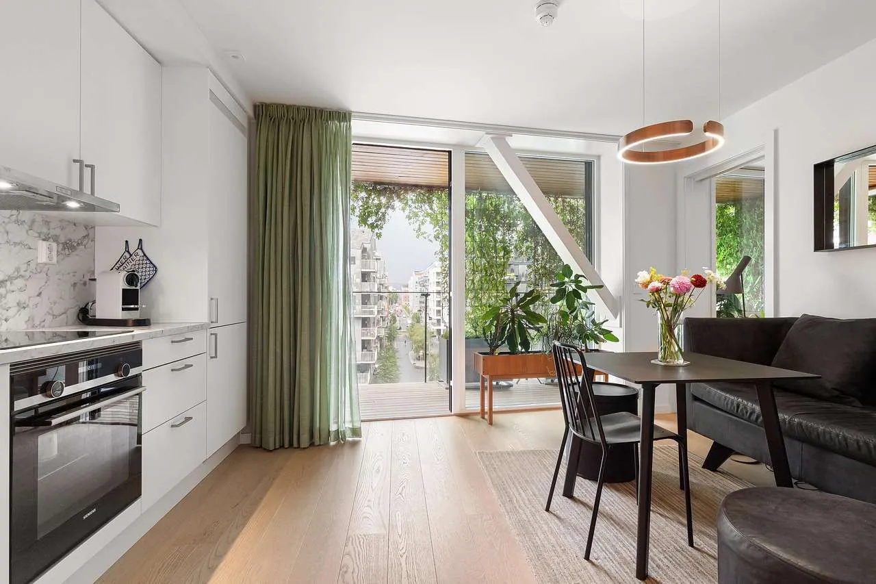 Home Window Repair: Safe, Efficient Solutions